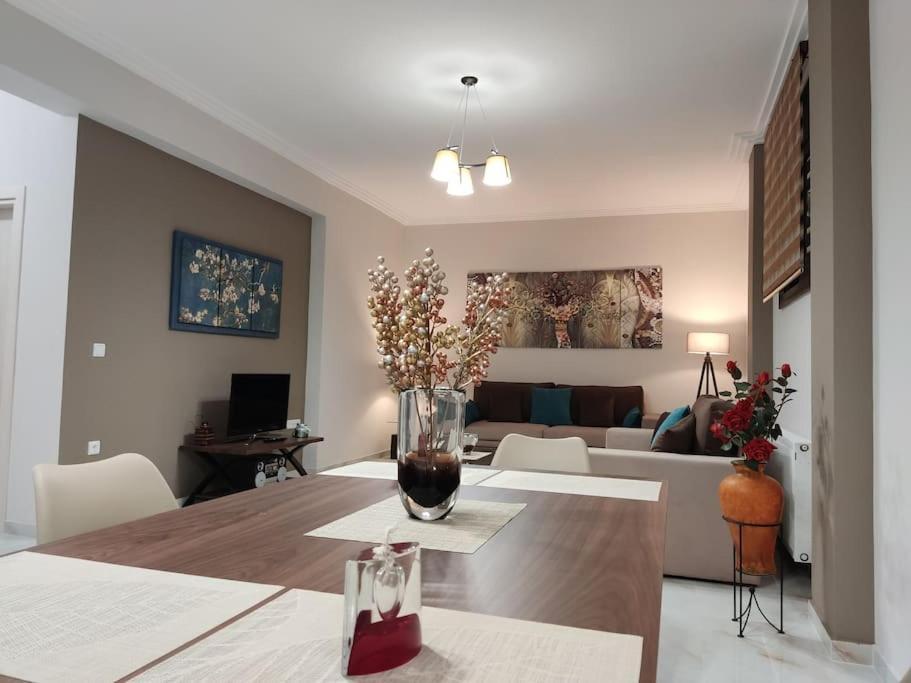 Ebony And Ivory Suites Drosia  Exterior foto